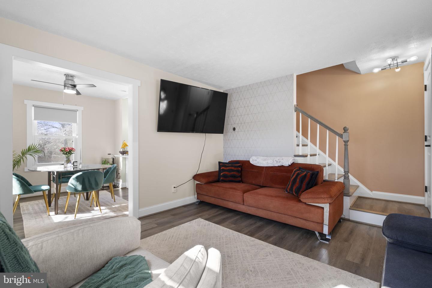 6106 N KINGS HWY, ALEXANDRIA, Virginia 22303, 3 Bedrooms Bedrooms, ,2 BathroomsBathrooms,Residential,For sale,6106 N KINGS HWY,VAFX2288422 MLS # VAFX2288422 6106 N KINGS HWY, ALEXANDRIA, Virginia 22303, 3 Bedrooms Bedrooms, ,2 BathroomsBathrooms,Residential,For sale,6106 N KINGS HWY,VAFX2288422 MLS # VAFX2288422