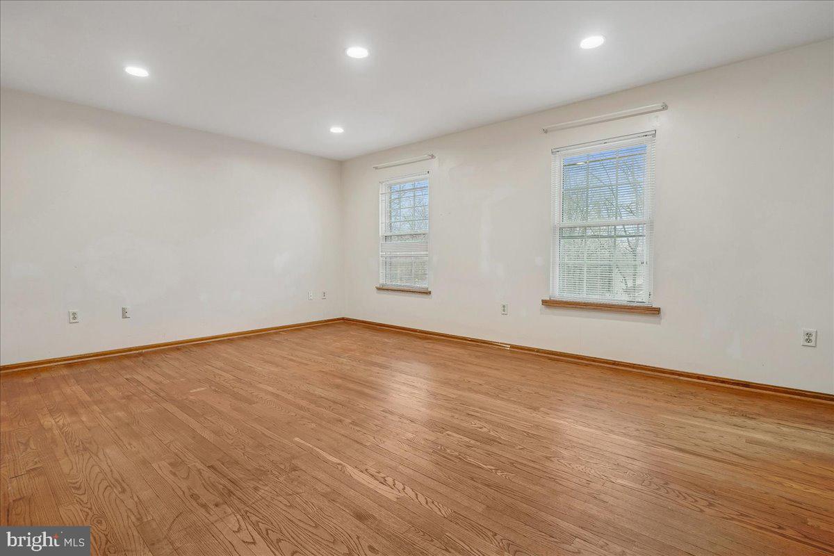 4790 STONEHURST DR, WOODBRIDGE, Virginia 22192, 5 Bedrooms Bedrooms, 9 Rooms Rooms,3 BathroomsBathrooms,Residential,For sale,4790 STONEHURST DR,VAPW2111884 MLS # VAPW2111884 4790 STONEHURST DR, WOODBRIDGE, Virginia 22192, 5 Bedrooms Bedrooms, 9 Rooms Rooms,3 BathroomsBathrooms,Residential,For sale,4790 STONEHURST DR,VAPW2111884 MLS # VAPW2111884