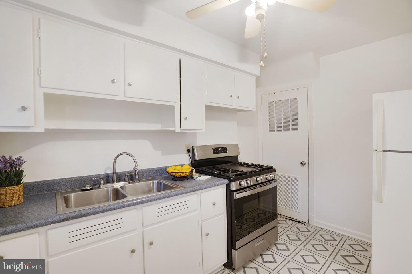 3 E ALEXANDRIA AVE, ALEXANDRIA, Virginia 22301, 3 Bedrooms Bedrooms, ,1 BathroomBathrooms,Residential,For sale,3 E ALEXANDRIA AVE,VAAX2053992 MLS # VAAX2053992 3 E ALEXANDRIA AVE, ALEXANDRIA, Virginia 22301, 3 Bedrooms Bedrooms, ,1 BathroomBathrooms,Residential,For sale,3 E ALEXANDRIA AVE,VAAX2053992 MLS # VAAX2053992