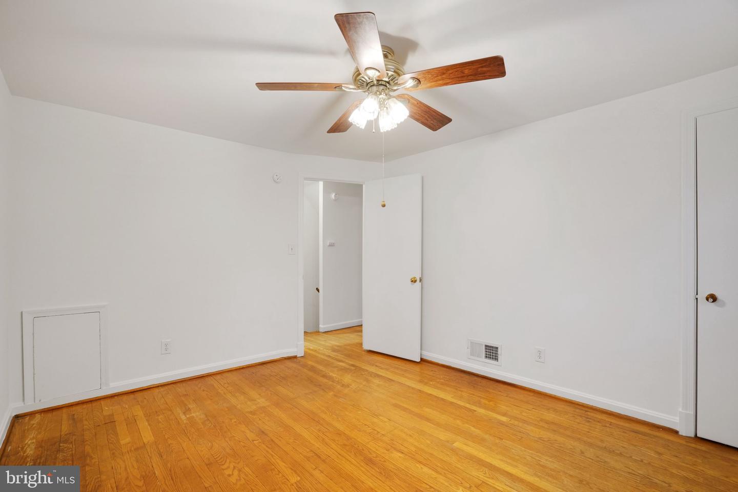 3 E ALEXANDRIA AVE, ALEXANDRIA, Virginia 22301, 3 Bedrooms Bedrooms, ,1 BathroomBathrooms,Residential,For sale,3 E ALEXANDRIA AVE,VAAX2053992 MLS # VAAX2053992 3 E ALEXANDRIA AVE, ALEXANDRIA, Virginia 22301, 3 Bedrooms Bedrooms, ,1 BathroomBathrooms,Residential,For sale,3 E ALEXANDRIA AVE,VAAX2053992 MLS # VAAX2053992