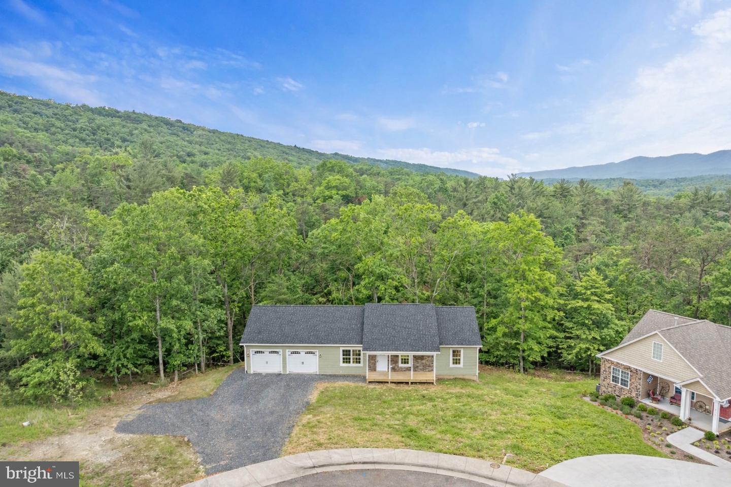 201 CREEK VALLEY DR., BASYE, Virginia 22810, 3 Bedrooms Bedrooms, ,2 BathroomsBathrooms,Residential,For sale,201 CREEK VALLEY DR.,VASH2013564 MLS # VASH2013564