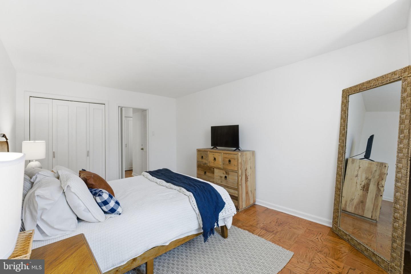 2030 N ADAMS ST #911, ARLINGTON, Virginia 22201, 1 Bedroom Bedrooms, ,1 BathroomBathrooms,Residential,For sale,2030 N ADAMS ST #911,VAAR2068834 MLS # VAAR2068834