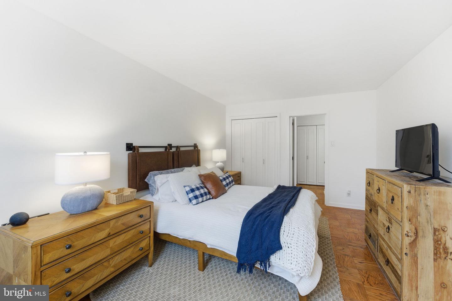 2030 N ADAMS ST #911, ARLINGTON, Virginia 22201, 1 Bedroom Bedrooms, ,1 BathroomBathrooms,Residential,For sale,2030 N ADAMS ST #911,VAAR2068834 MLS # VAAR2068834