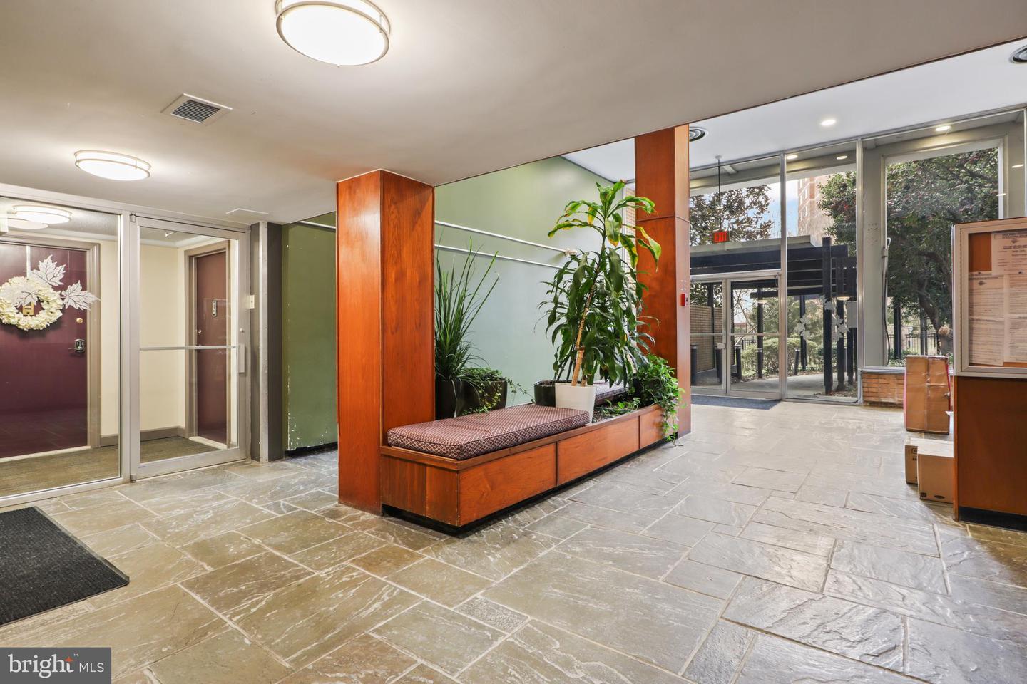 2030 N ADAMS ST #911, ARLINGTON, Virginia 22201, 1 Bedroom Bedrooms, ,1 BathroomBathrooms,Residential,For sale,2030 N ADAMS ST #911,VAAR2068834 MLS # VAAR2068834