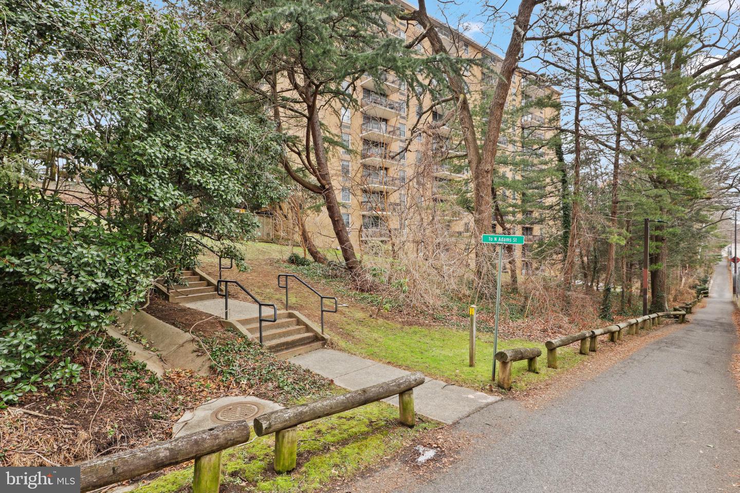 2030 N ADAMS ST #911, ARLINGTON, Virginia 22201, 1 Bedroom Bedrooms, ,1 BathroomBathrooms,Residential,For sale,2030 N ADAMS ST #911,VAAR2068834 MLS # VAAR2068834