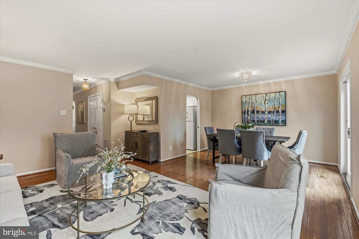 8237 CLIFTON FARM CT, ALEXANDRIA, Virginia 22306, 3 Bedrooms Bedrooms, ,3 BathroomsBathrooms,Residential,For sale,8237 CLIFTON FARM CT,VAFX2290700 MLS # VAFX2290700 8237 CLIFTON FARM CT, ALEXANDRIA, Virginia 22306, 3 Bedrooms Bedrooms, ,3 BathroomsBathrooms,Residential,For sale,8237 CLIFTON FARM CT,VAFX2290700 MLS # VAFX2290700