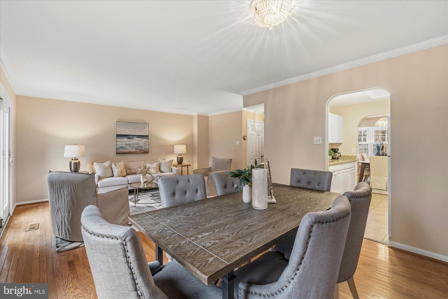 8237 CLIFTON FARM CT, ALEXANDRIA, Virginia 22306, 3 Bedrooms Bedrooms, ,3 BathroomsBathrooms,Residential,For sale,8237 CLIFTON FARM CT,VAFX2290700 MLS # VAFX2290700 8237 CLIFTON FARM CT, ALEXANDRIA, Virginia 22306, 3 Bedrooms Bedrooms, ,3 BathroomsBathrooms,Residential,For sale,8237 CLIFTON FARM CT,VAFX2290700 MLS # VAFX2290700