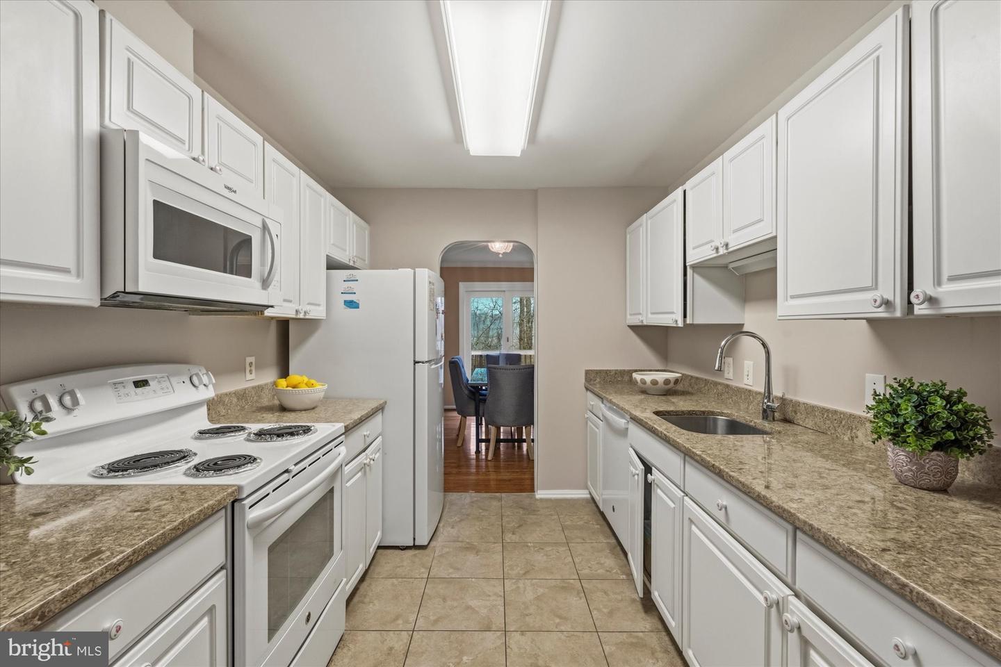 8237 CLIFTON FARM CT, ALEXANDRIA, Virginia 22306, 3 Bedrooms Bedrooms, ,3 BathroomsBathrooms,Residential,For sale,8237 CLIFTON FARM CT,VAFX2290700 MLS # VAFX2290700 8237 CLIFTON FARM CT, ALEXANDRIA, Virginia 22306, 3 Bedrooms Bedrooms, ,3 BathroomsBathrooms,Residential,For sale,8237 CLIFTON FARM CT,VAFX2290700 MLS # VAFX2290700