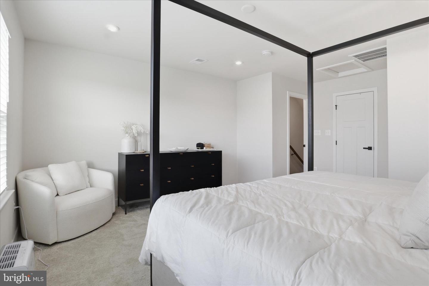 42552 ANTONIA TER, STERLING, Virginia 20166, 3 Bedrooms Bedrooms, ,4 BathroomsBathrooms,Residential,For sale,42552 ANTONIA TER,VALO2115700 MLS # VALO2115700 42552 ANTONIA TER, STERLING, Virginia 20166, 3 Bedrooms Bedrooms, ,4 BathroomsBathrooms,Residential,For sale,42552 ANTONIA TER,VALO2115700 MLS # VALO2115700