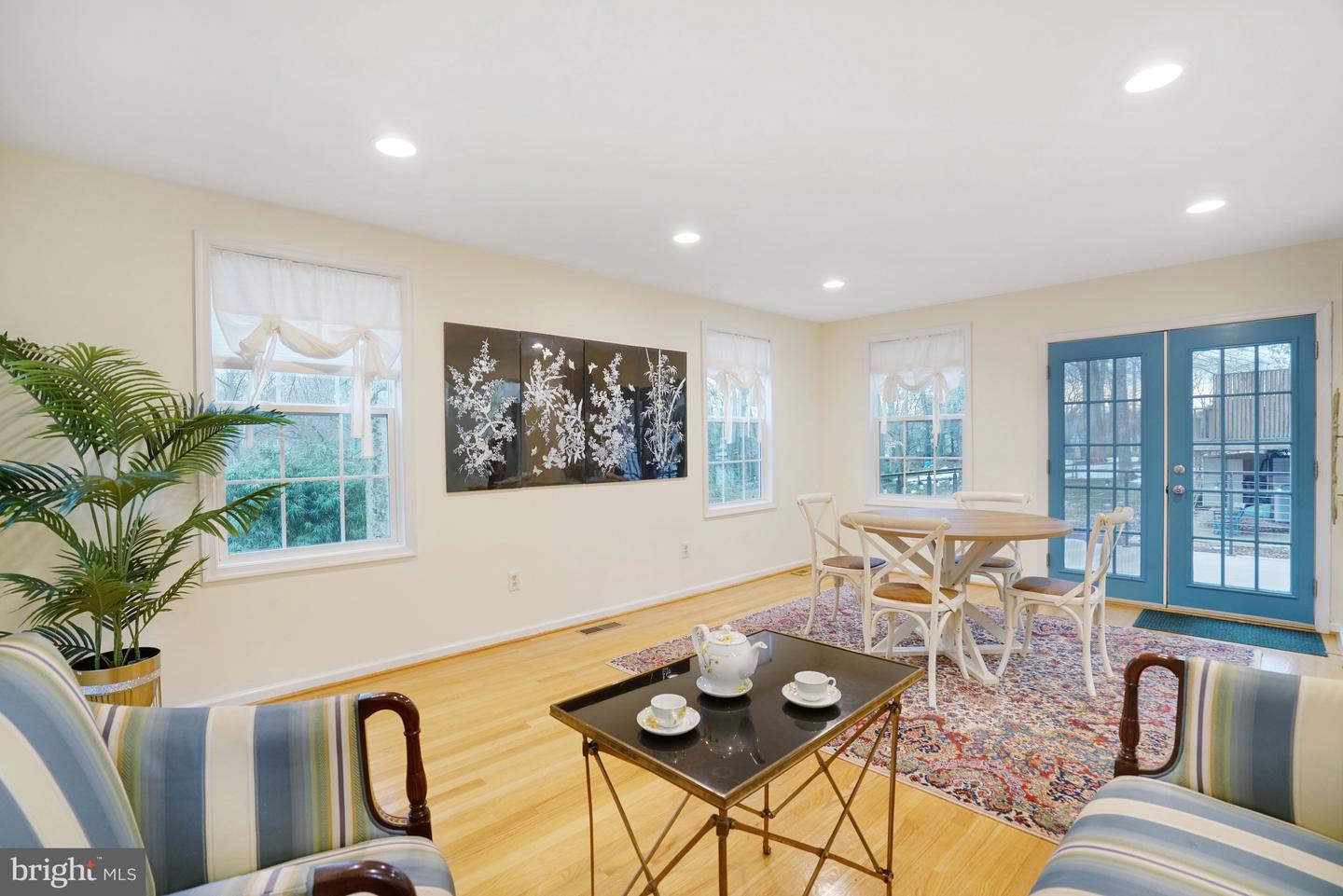 8921 BRAEBURN DR, ANNANDALE, Virginia 22003, 5 Bedrooms Bedrooms, ,3 BathroomsBathrooms,Residential,For sale,8921 BRAEBURN DR,VAFX2290436 MLS # VAFX2290436