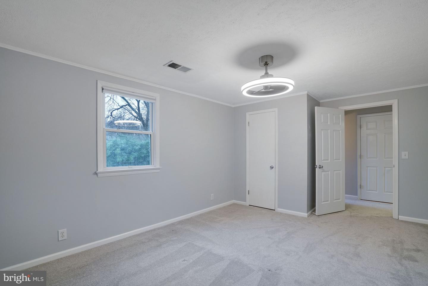 8921 BRAEBURN DR, ANNANDALE, Virginia 22003, 5 Bedrooms Bedrooms, ,3 BathroomsBathrooms,Residential,For sale,8921 BRAEBURN DR,VAFX2290436 MLS # VAFX2290436