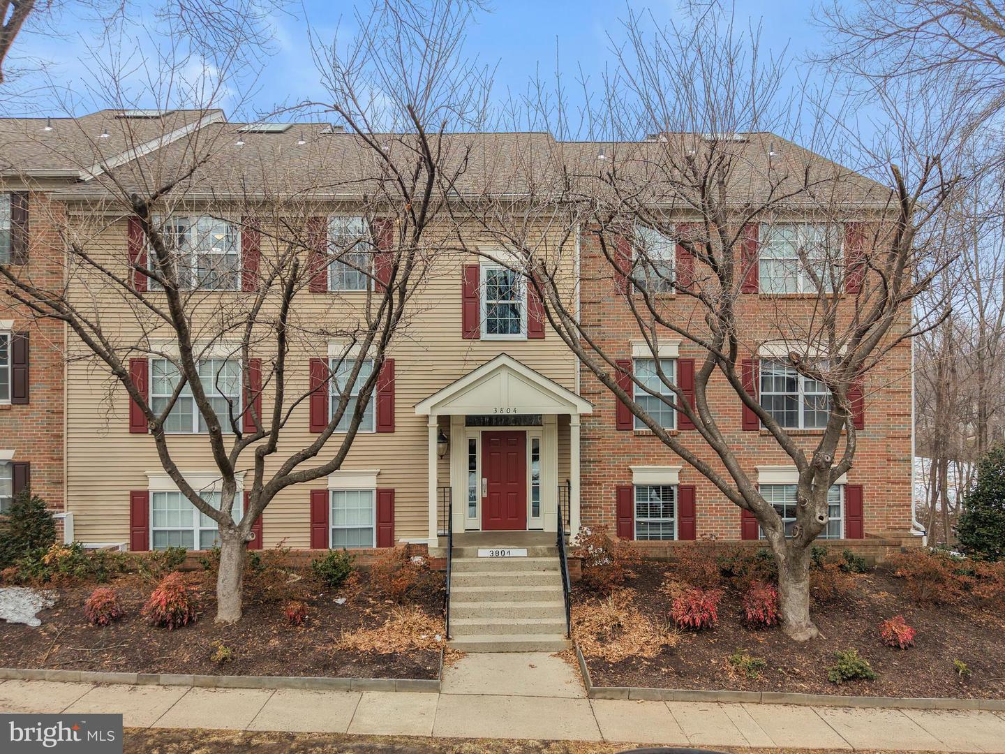 3804 GREEN RIDGE CT #301, FAIRFAX, Virginia 22033, 2 Bedrooms Bedrooms, ,2 BathroomsBathrooms,Residential,For sale,3804 GREEN RIDGE CT #301,VAFX2290448 MLS # VAFX2290448