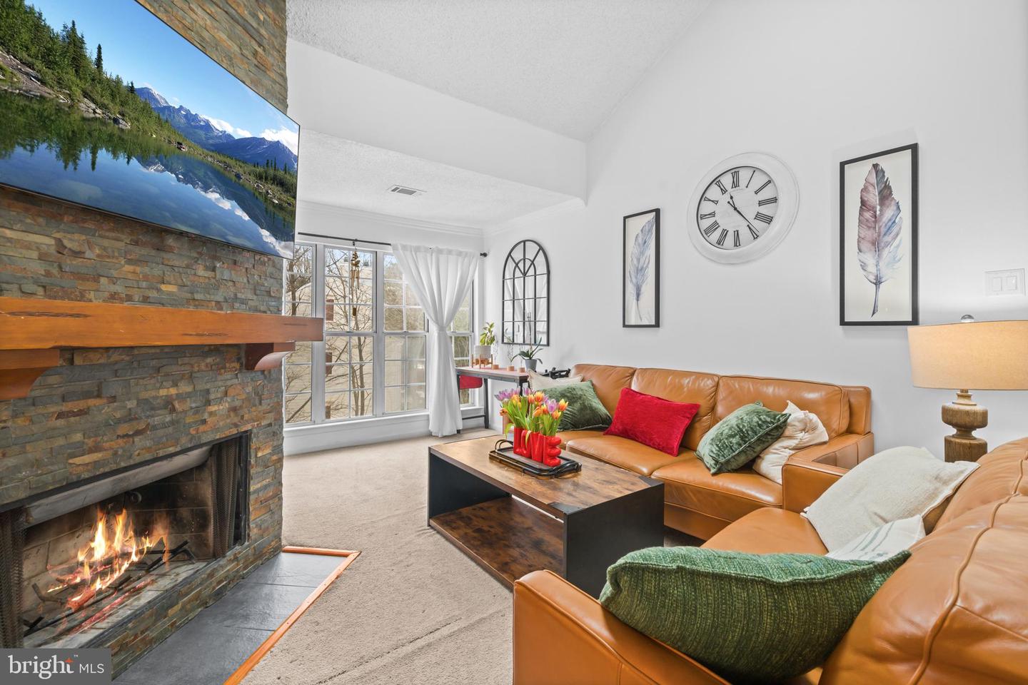 3804 GREEN RIDGE CT #301, FAIRFAX, Virginia 22033, 2 Bedrooms Bedrooms, ,2 BathroomsBathrooms,Residential,For sale,3804 GREEN RIDGE CT #301,VAFX2290448 MLS # VAFX2290448