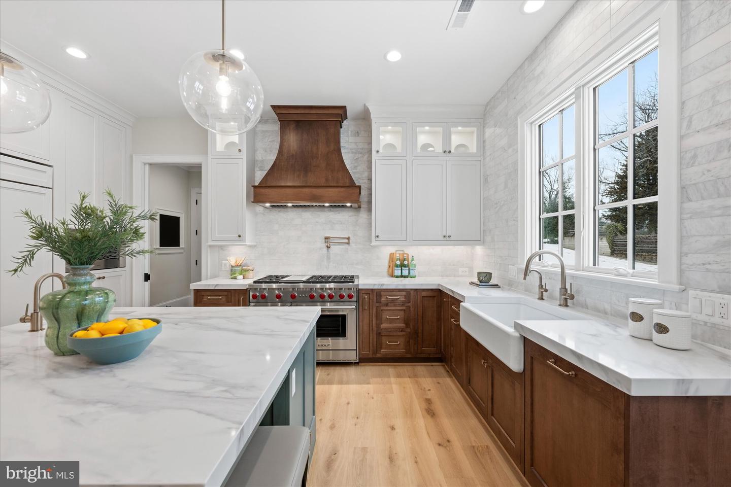 6804 MONTOUR DR, FALLS CHURCH, Virginia 22043, 6 Bedrooms Bedrooms, ,6 BathroomsBathrooms,Residential,For sale,6804 MONTOUR DR,VAFX2290452 MLS # VAFX2290452