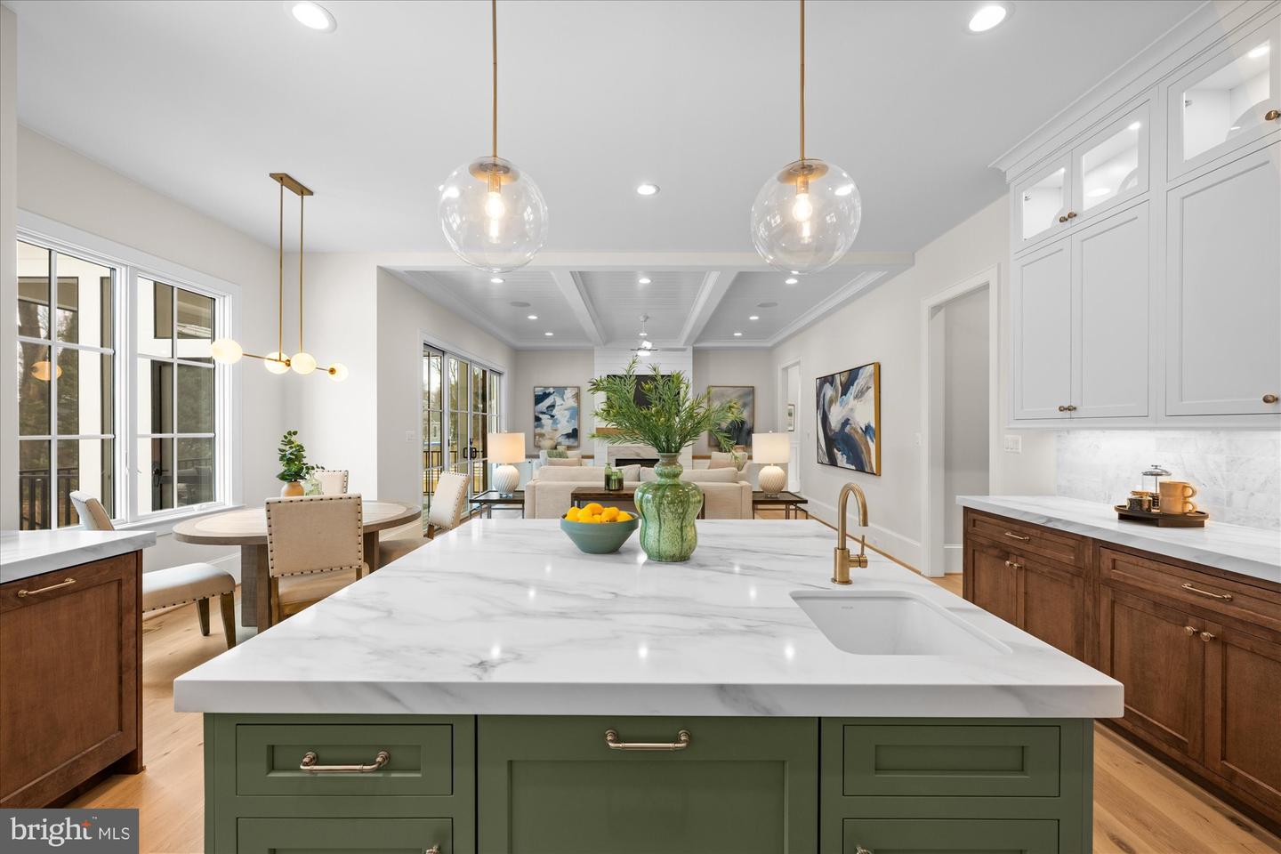 6804 MONTOUR DR, FALLS CHURCH, Virginia 22043, 6 Bedrooms Bedrooms, ,6 BathroomsBathrooms,Residential,For sale,6804 MONTOUR DR,VAFX2290452 MLS # VAFX2290452