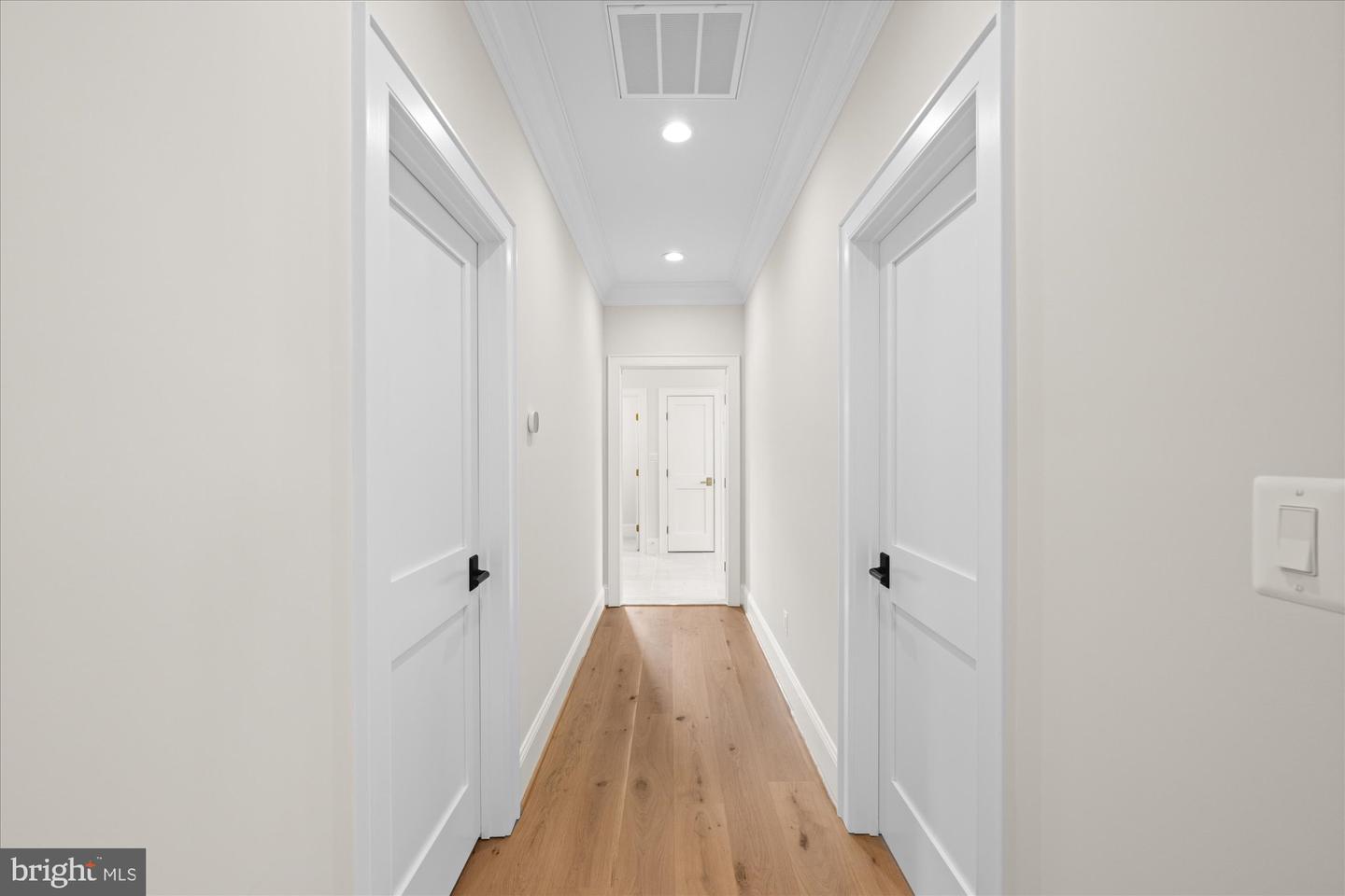 6804 MONTOUR DR, FALLS CHURCH, Virginia 22043, 6 Bedrooms Bedrooms, ,6 BathroomsBathrooms,Residential,For sale,6804 MONTOUR DR,VAFX2290452 MLS # VAFX2290452