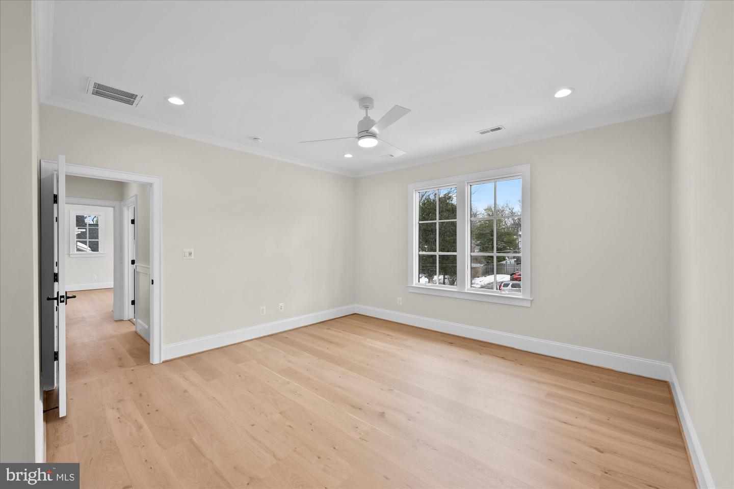 6804 MONTOUR DR, FALLS CHURCH, Virginia 22043, 6 Bedrooms Bedrooms, ,6 BathroomsBathrooms,Residential,For sale,6804 MONTOUR DR,VAFX2290452 MLS # VAFX2290452