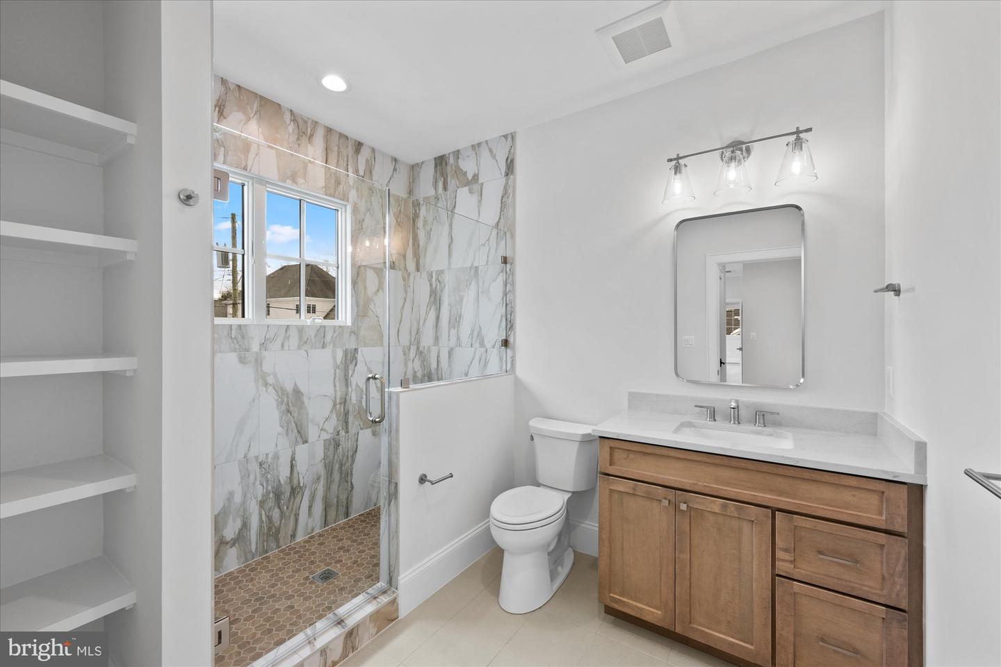 6804 MONTOUR DR, FALLS CHURCH, Virginia 22043, 6 Bedrooms Bedrooms, ,6 BathroomsBathrooms,Residential,For sale,6804 MONTOUR DR,VAFX2290452 MLS # VAFX2290452