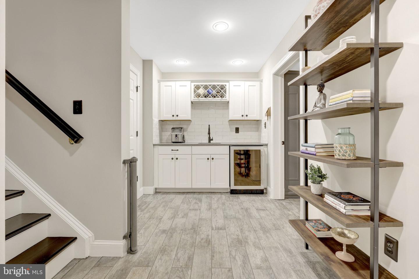 24154 CORKTREE LN, ALDIE, Virginia 20105, 4 Bedrooms Bedrooms, ,4 BathroomsBathrooms,Residential,For sale,24154 CORKTREE LN,VALO2115712 MLS # VALO2115712