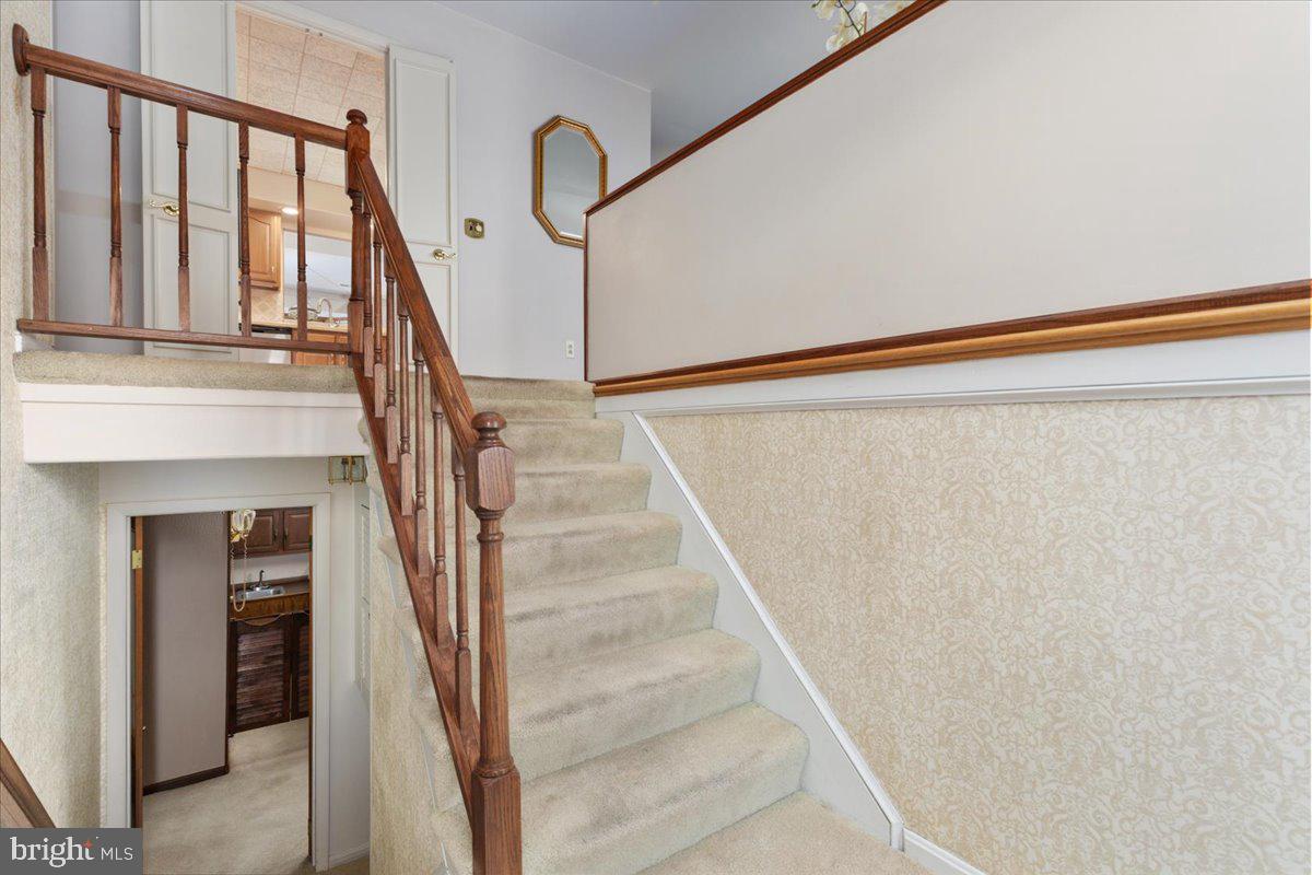 6670 KELLY RD, WARRENTON, Virginia 20187, 5 Bedrooms Bedrooms, 17 Rooms Rooms,3 BathroomsBathrooms,Residential,For sale,6670 KELLY RD,VAFQ2020534 MLS # VAFQ2020534