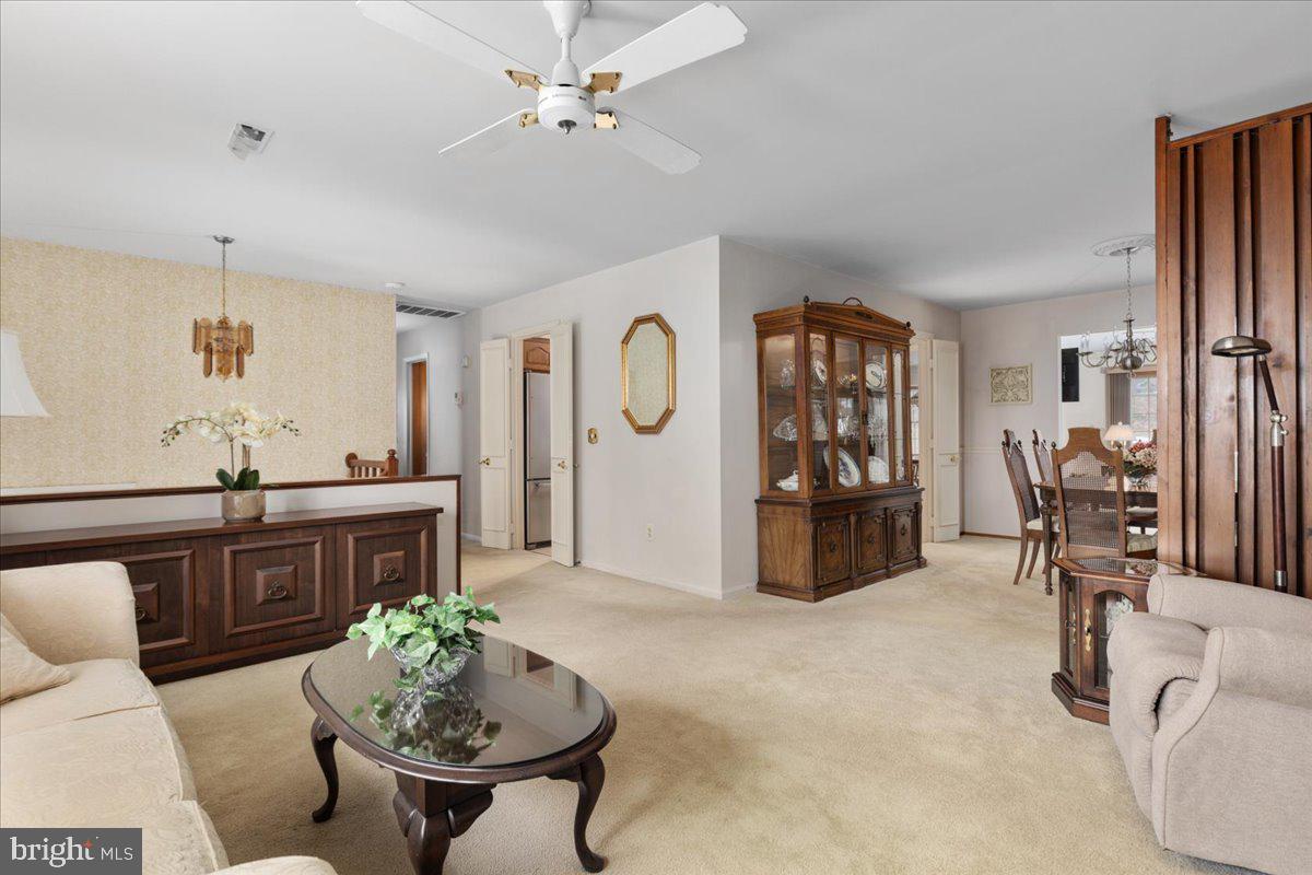 6670 KELLY RD, WARRENTON, Virginia 20187, 5 Bedrooms Bedrooms, 17 Rooms Rooms,3 BathroomsBathrooms,Residential,For sale,6670 KELLY RD,VAFQ2020534 MLS # VAFQ2020534