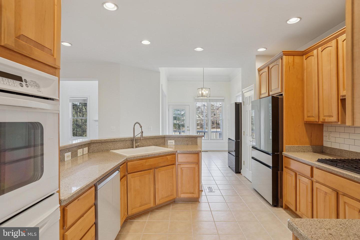 6064 DUNNBROOK TER, HAYMARKET, Virginia 20169, 5 Bedrooms Bedrooms, ,3 BathroomsBathrooms,Residential,For sale,6064 DUNNBROOK TER,VAPW2112316 MLS # VAPW2112316