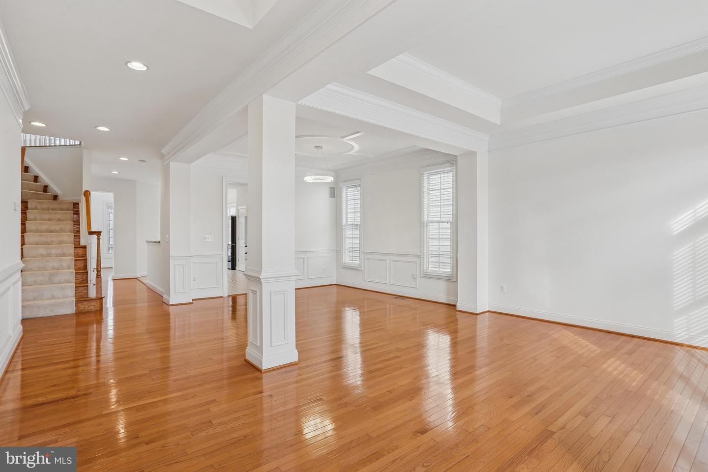 6064 DUNNBROOK TER, HAYMARKET, Virginia 20169, 5 Bedrooms Bedrooms, ,3 BathroomsBathrooms,Residential,For sale,6064 DUNNBROOK TER,VAPW2112316 MLS # VAPW2112316