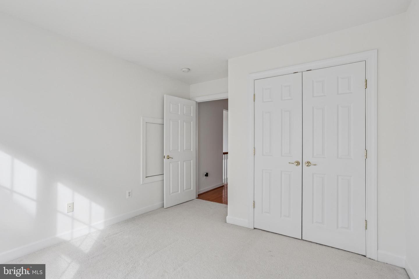 6064 DUNNBROOK TER, HAYMARKET, Virginia 20169, 5 Bedrooms Bedrooms, ,3 BathroomsBathrooms,Residential,For sale,6064 DUNNBROOK TER,VAPW2112316 MLS # VAPW2112316