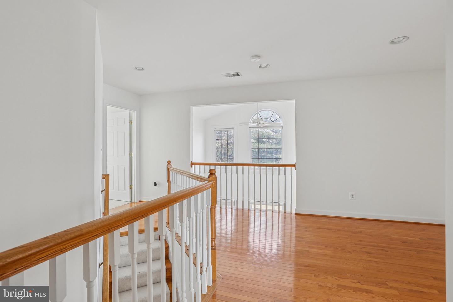 6064 DUNNBROOK TER, HAYMARKET, Virginia 20169, 5 Bedrooms Bedrooms, ,3 BathroomsBathrooms,Residential,For sale,6064 DUNNBROOK TER,VAPW2112316 MLS # VAPW2112316