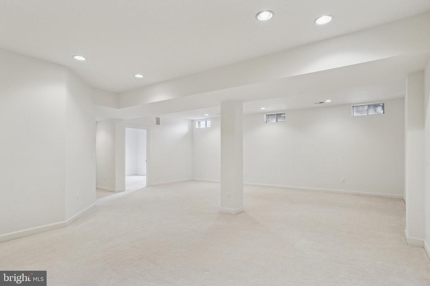 6064 DUNNBROOK TER, HAYMARKET, Virginia 20169, 5 Bedrooms Bedrooms, ,3 BathroomsBathrooms,Residential,For sale,6064 DUNNBROOK TER,VAPW2112316 MLS # VAPW2112316