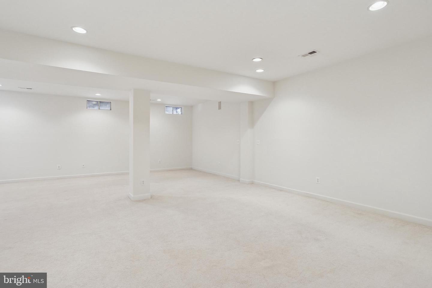 6064 DUNNBROOK TER, HAYMARKET, Virginia 20169, 5 Bedrooms Bedrooms, ,3 BathroomsBathrooms,Residential,For sale,6064 DUNNBROOK TER,VAPW2112316 MLS # VAPW2112316