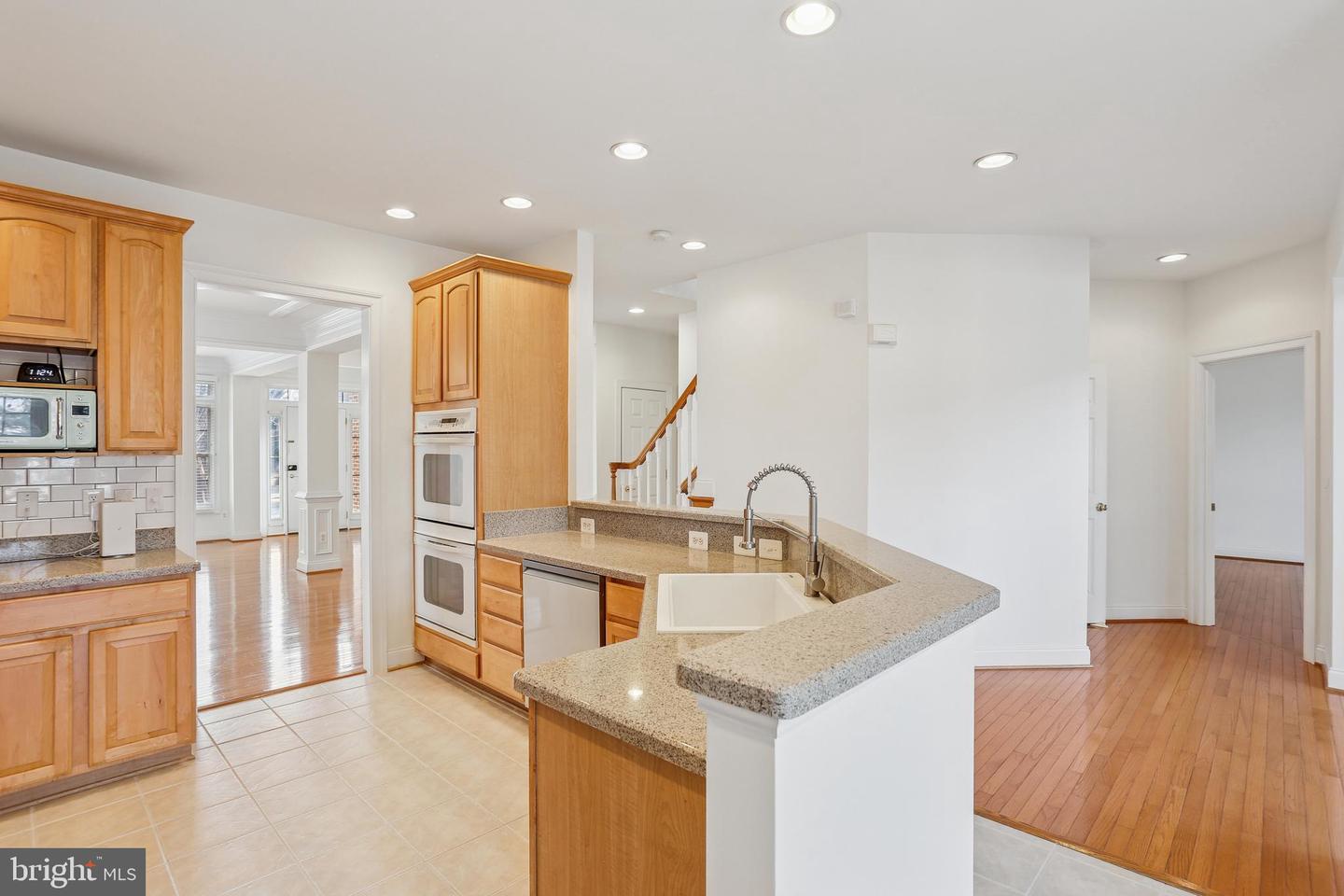 6064 DUNNBROOK TER, HAYMARKET, Virginia 20169, 5 Bedrooms Bedrooms, ,3 BathroomsBathrooms,Residential,For sale,6064 DUNNBROOK TER,VAPW2112316 MLS # VAPW2112316