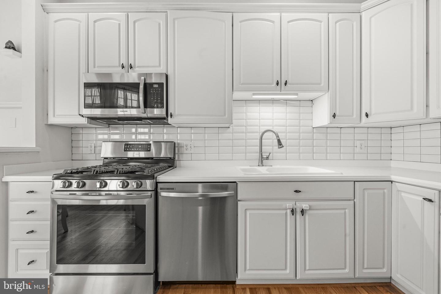 43003 GOLF VIEW DR, CHANTILLY, Virginia 20152, 3 Bedrooms Bedrooms, 13 Rooms Rooms,2 BathroomsBathrooms,Residential,For sale,43003 GOLF VIEW DR,VALO2115730 MLS # VALO2115730