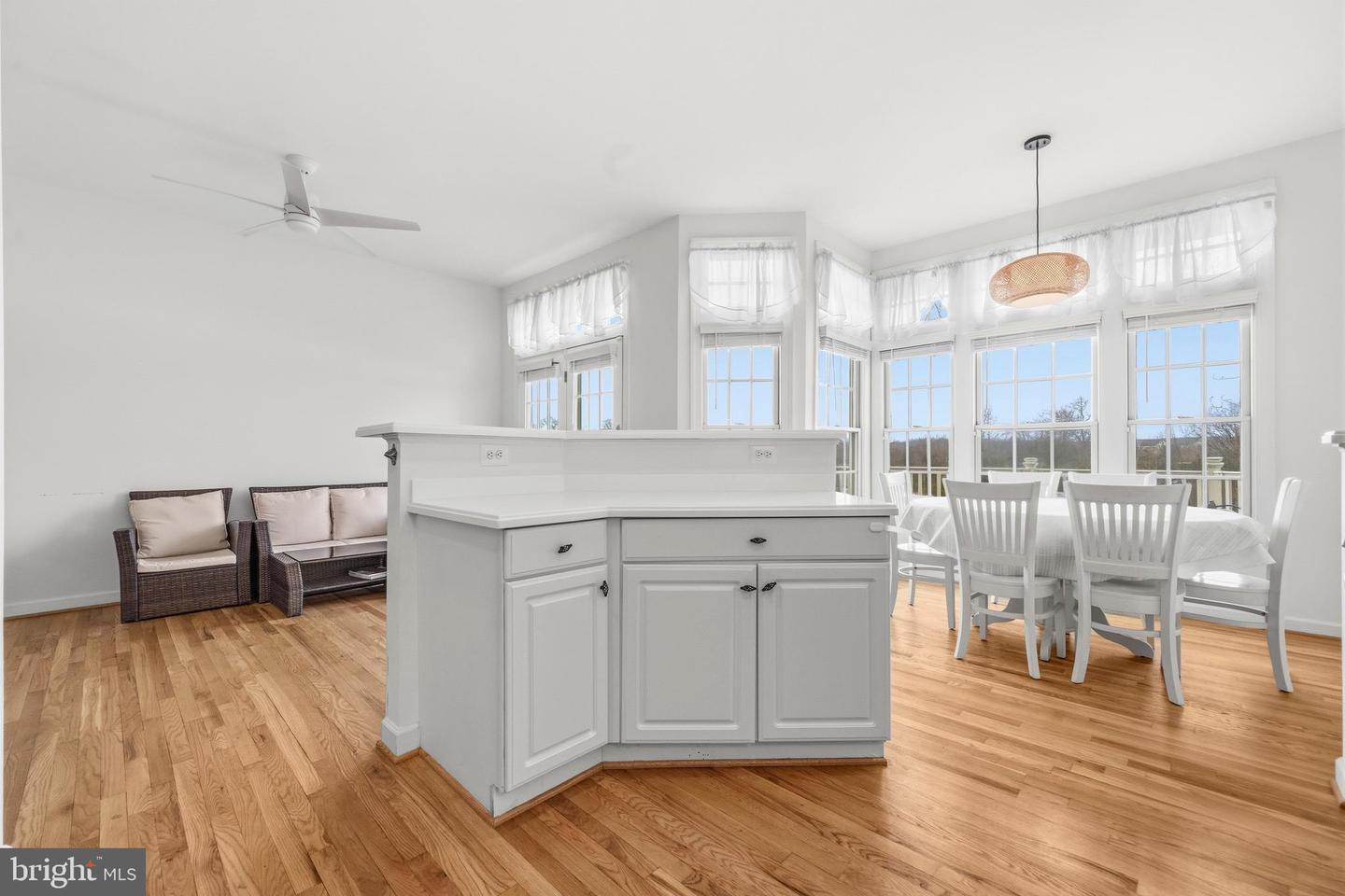 43003 GOLF VIEW DR, CHANTILLY, Virginia 20152, 3 Bedrooms Bedrooms, 13 Rooms Rooms,2 BathroomsBathrooms,Residential,For sale,43003 GOLF VIEW DR,VALO2115730 MLS # VALO2115730