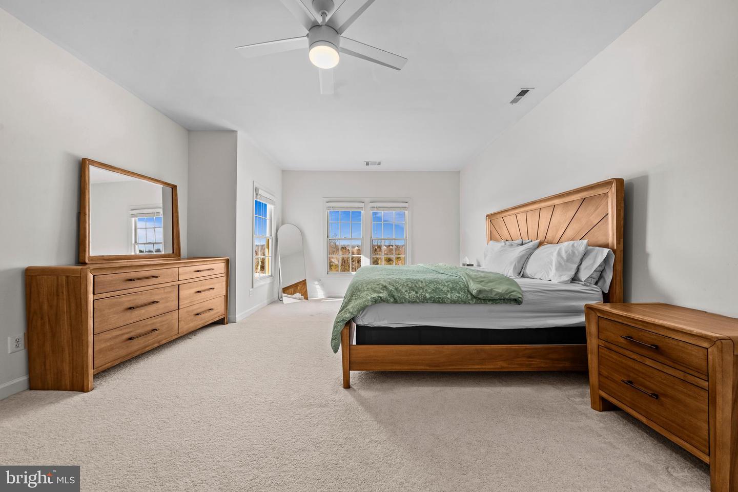 43003 GOLF VIEW DR, CHANTILLY, Virginia 20152, 3 Bedrooms Bedrooms, 13 Rooms Rooms,2 BathroomsBathrooms,Residential,For sale,43003 GOLF VIEW DR,VALO2115730 MLS # VALO2115730