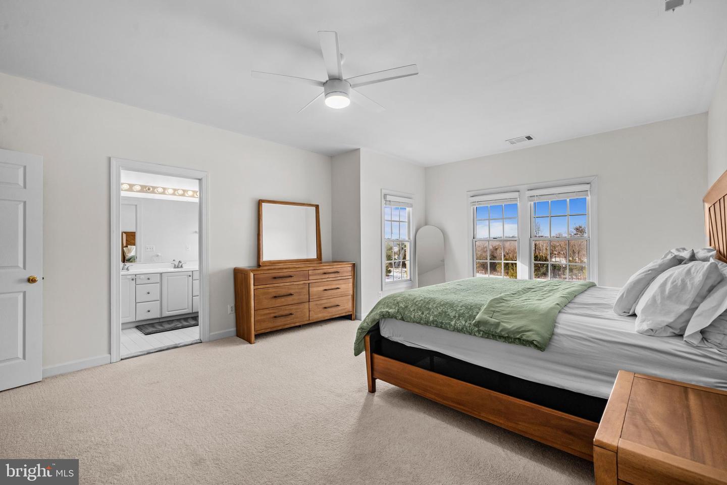 43003 GOLF VIEW DR, CHANTILLY, Virginia 20152, 3 Bedrooms Bedrooms, 13 Rooms Rooms,2 BathroomsBathrooms,Residential,For sale,43003 GOLF VIEW DR,VALO2115730 MLS # VALO2115730