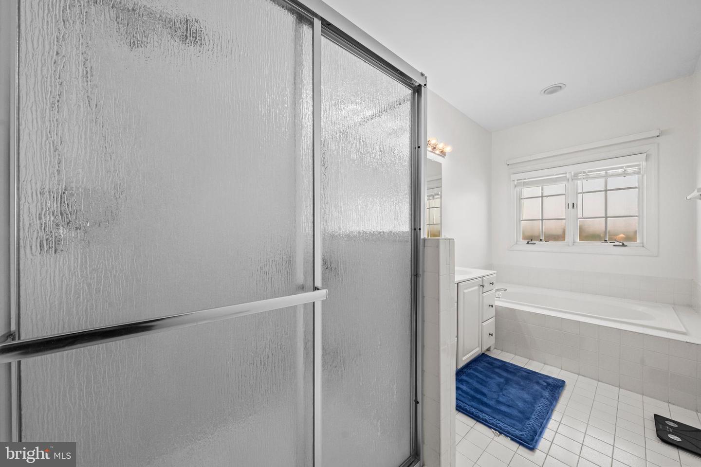 43003 GOLF VIEW DR, CHANTILLY, Virginia 20152, 3 Bedrooms Bedrooms, 13 Rooms Rooms,2 BathroomsBathrooms,Residential,For sale,43003 GOLF VIEW DR,VALO2115730 MLS # VALO2115730