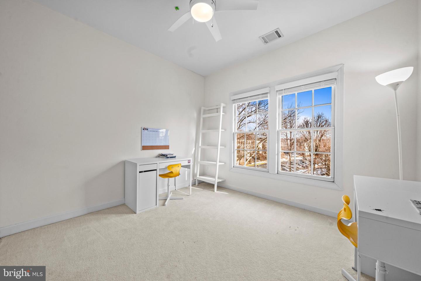 43003 GOLF VIEW DR, CHANTILLY, Virginia 20152, 3 Bedrooms Bedrooms, 13 Rooms Rooms,2 BathroomsBathrooms,Residential,For sale,43003 GOLF VIEW DR,VALO2115730 MLS # VALO2115730