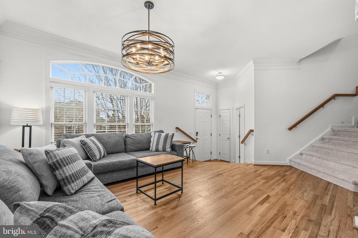 43003 GOLF VIEW DR, CHANTILLY, Virginia 20152, 3 Bedrooms Bedrooms, 13 Rooms Rooms,2 BathroomsBathrooms,Residential,For sale,43003 GOLF VIEW DR,VALO2115730 MLS # VALO2115730