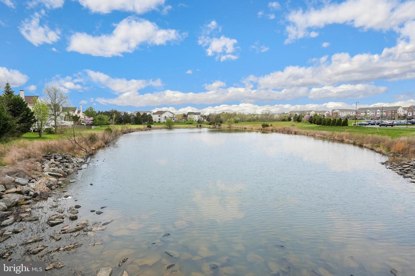 43003 GOLF VIEW DR, CHANTILLY, Virginia 20152, 3 Bedrooms Bedrooms, 13 Rooms Rooms,2 BathroomsBathrooms,Residential,For sale,43003 GOLF VIEW DR,VALO2115730 MLS # VALO2115730