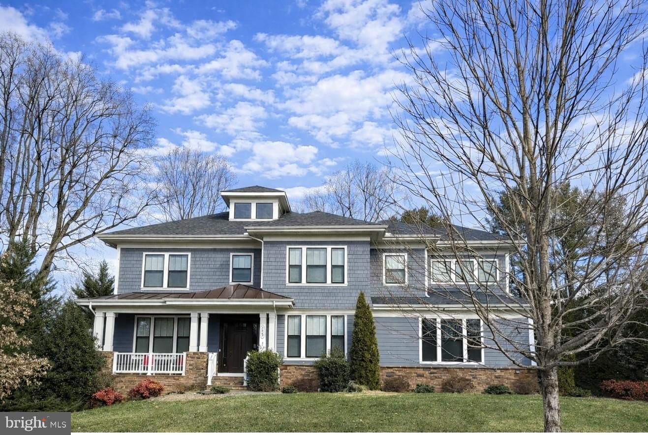 2867 HILL RD, VIENNA, Virginia 22181, 5 Bedrooms Bedrooms, ,5 BathroomsBathrooms,Residential,For sale,2867 HILL RD,VAFX2290510 MLS # VAFX2290510