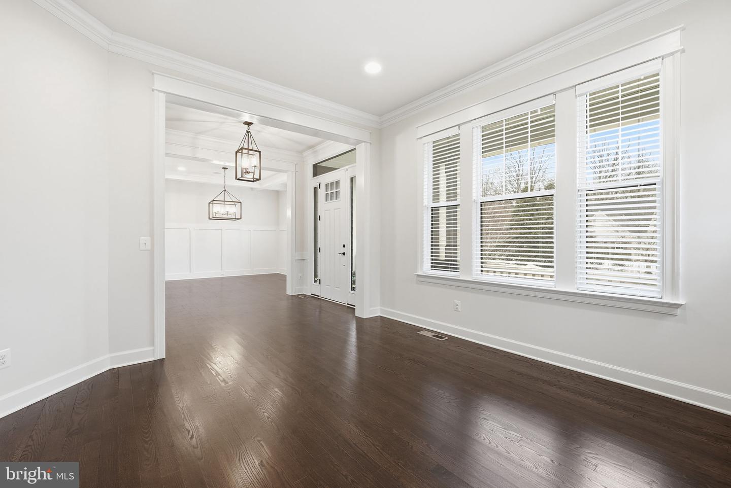 2867 HILL RD, VIENNA, Virginia 22181, 5 Bedrooms Bedrooms, ,5 BathroomsBathrooms,Residential,For sale,2867 HILL RD,VAFX2290510 MLS # VAFX2290510