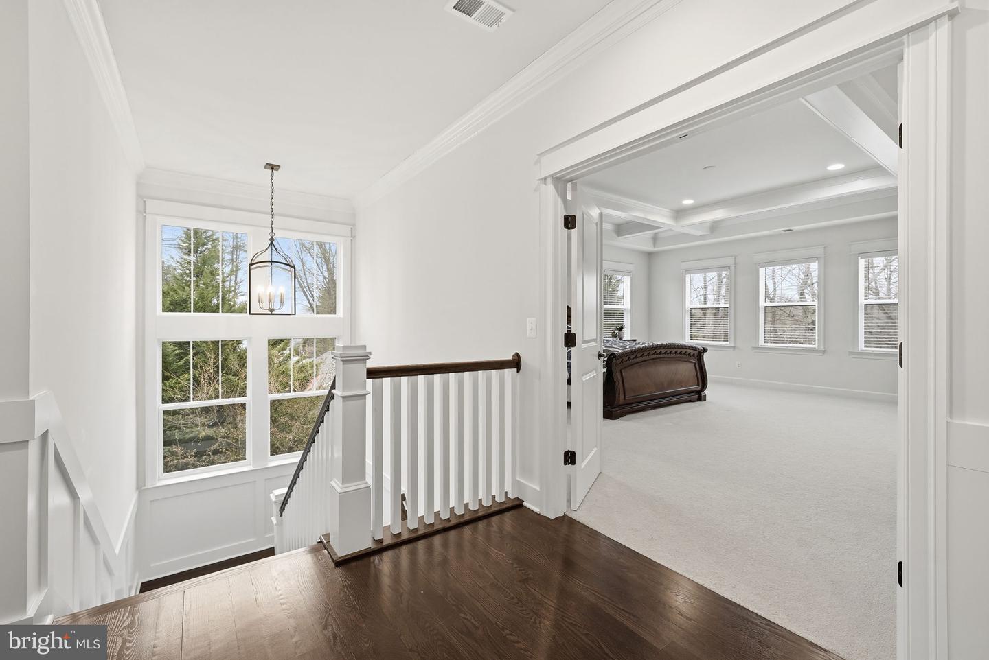 2867 HILL RD, VIENNA, Virginia 22181, 5 Bedrooms Bedrooms, ,5 BathroomsBathrooms,Residential,For sale,2867 HILL RD,VAFX2290510 MLS # VAFX2290510