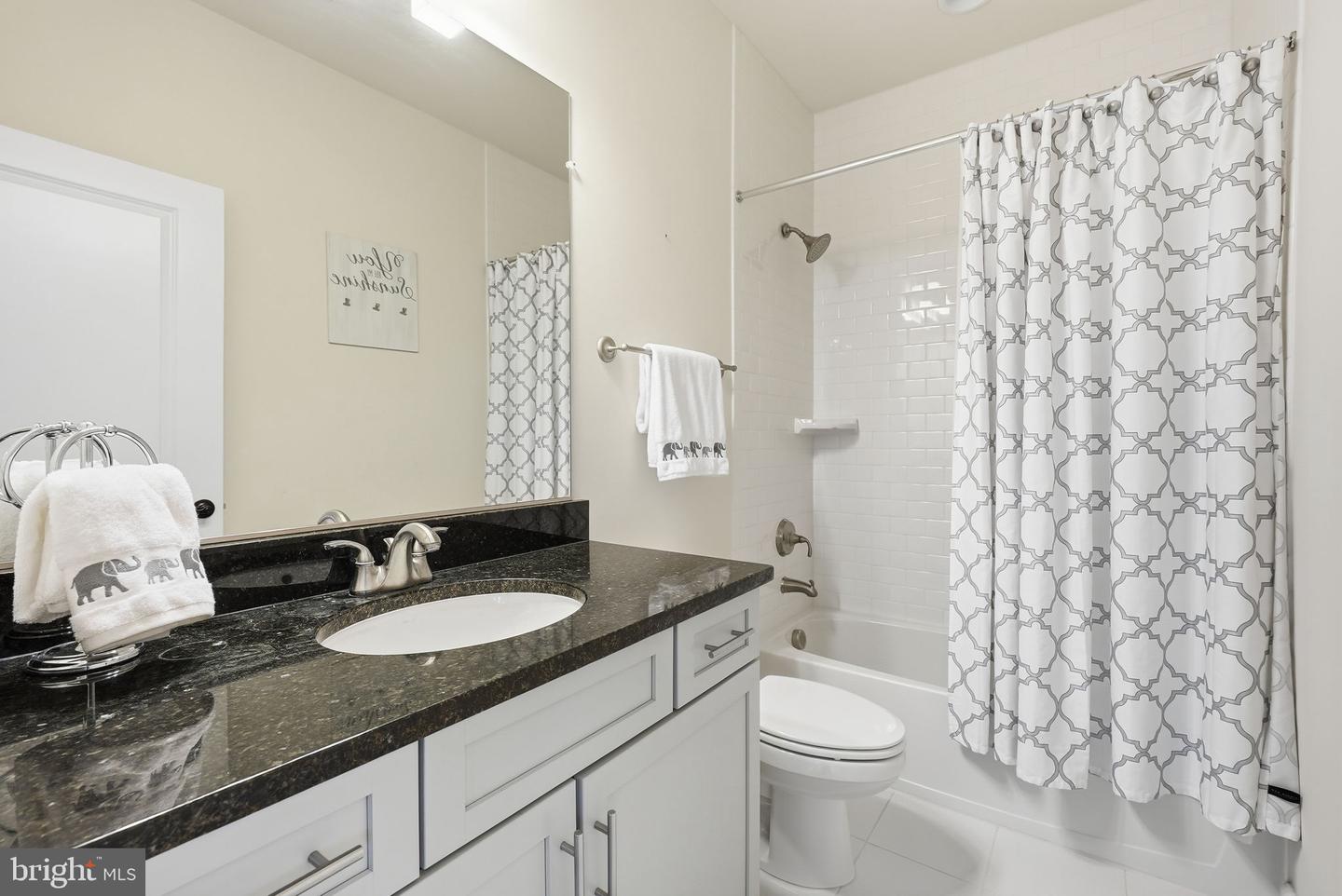 2867 HILL RD, VIENNA, Virginia 22181, 5 Bedrooms Bedrooms, ,5 BathroomsBathrooms,Residential,For sale,2867 HILL RD,VAFX2290510 MLS # VAFX2290510