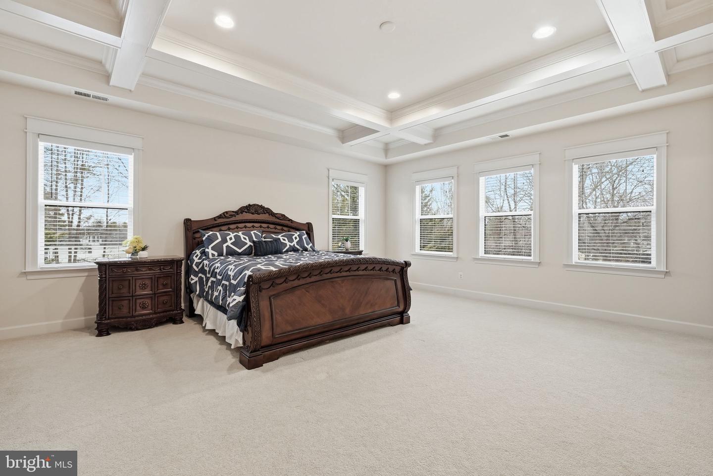 2867 HILL RD, VIENNA, Virginia 22181, 5 Bedrooms Bedrooms, ,5 BathroomsBathrooms,Residential,For sale,2867 HILL RD,VAFX2290510 MLS # VAFX2290510