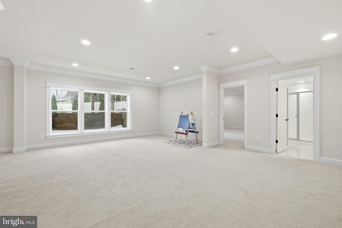 2867 HILL RD, VIENNA, Virginia 22181, 5 Bedrooms Bedrooms, ,5 BathroomsBathrooms,Residential,For sale,2867 HILL RD,VAFX2290510 MLS # VAFX2290510