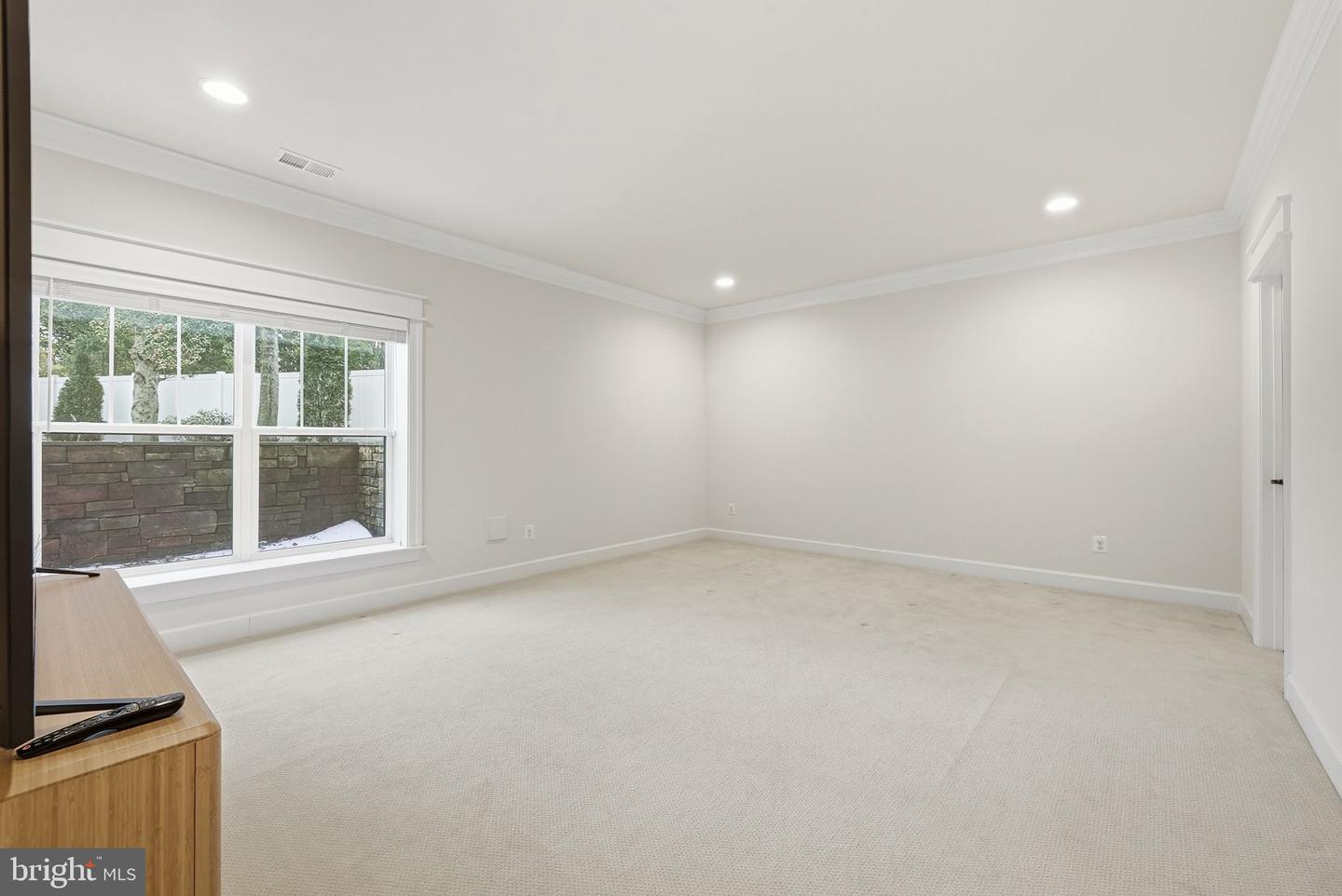 2867 HILL RD, VIENNA, Virginia 22181, 5 Bedrooms Bedrooms, ,5 BathroomsBathrooms,Residential,For sale,2867 HILL RD,VAFX2290510 MLS # VAFX2290510