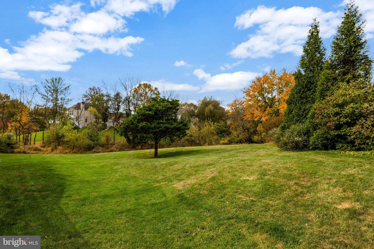 1710 DOVE POINT CT, VIENNA, Virginia 22182, 5 Bedrooms Bedrooms, ,4 BathroomsBathrooms,Residential,For sale,1710 DOVE POINT CT,VAFX2290704 MLS # VAFX2290704