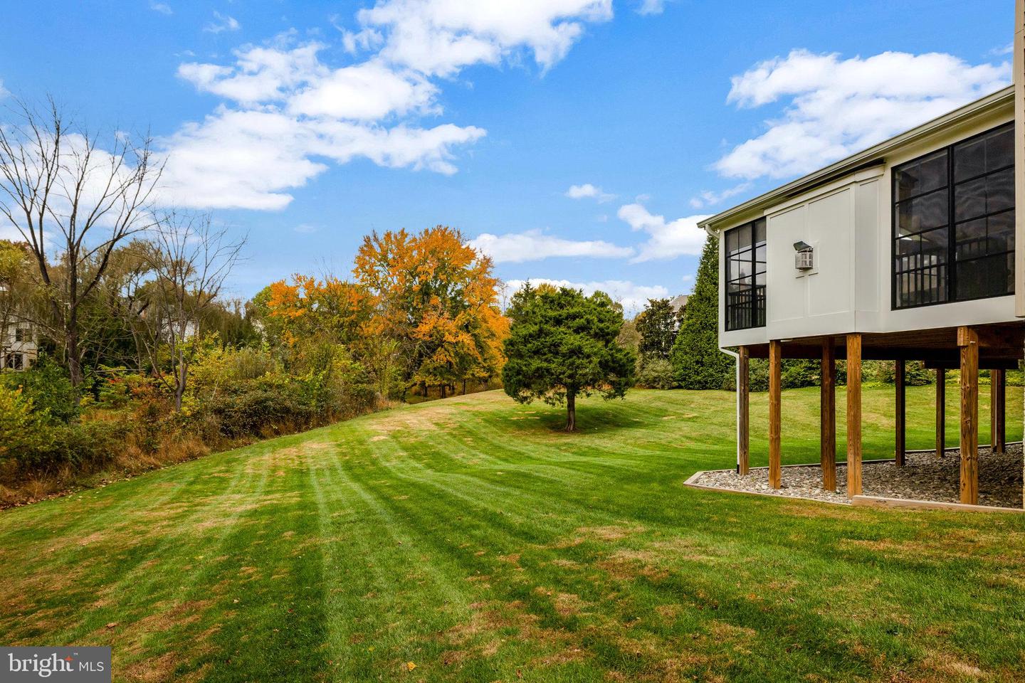 1710 DOVE POINT CT, VIENNA, Virginia 22182, 5 Bedrooms Bedrooms, ,4 BathroomsBathrooms,Residential,For sale,1710 DOVE POINT CT,VAFX2290704 MLS # VAFX2290704