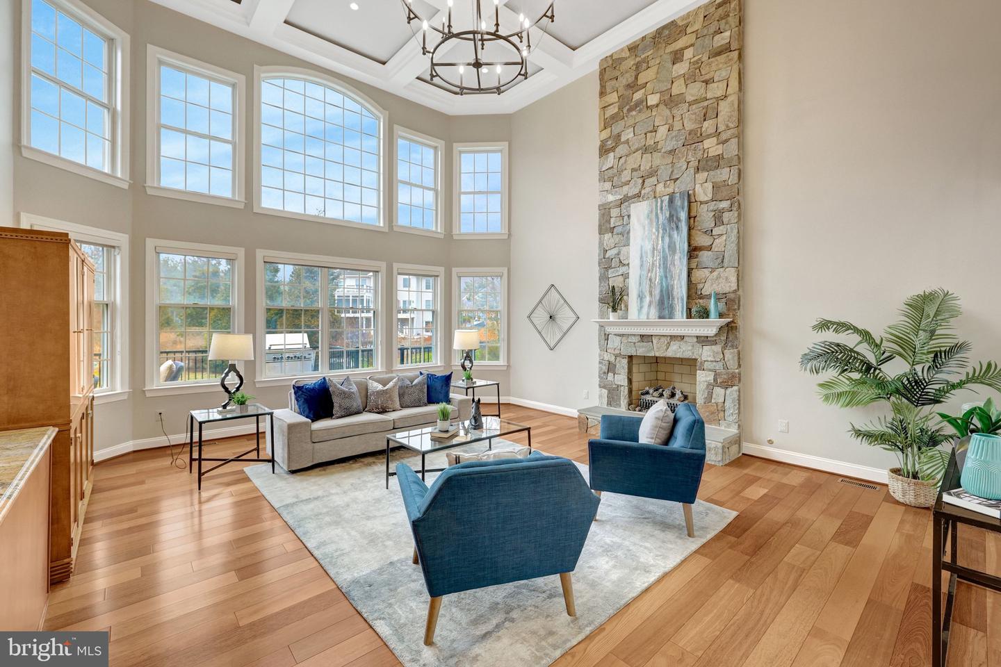 1710 DOVE POINT CT, VIENNA, Virginia 22182, 5 Bedrooms Bedrooms, ,4 BathroomsBathrooms,Residential,For sale,1710 DOVE POINT CT,VAFX2290704 MLS # VAFX2290704